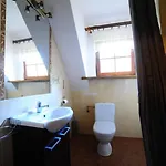 Przystan Jaskolka 3*