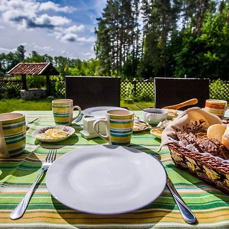 Przystan Jaskolka Bed & Breakfast *