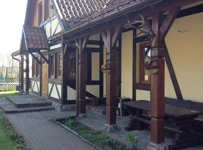 Nocleg ze śniadaniem Przystań Jaskółka 3*